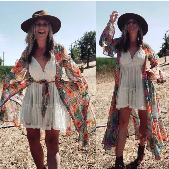 Tops - NWT Gypsy Spell Kimono Cover Up